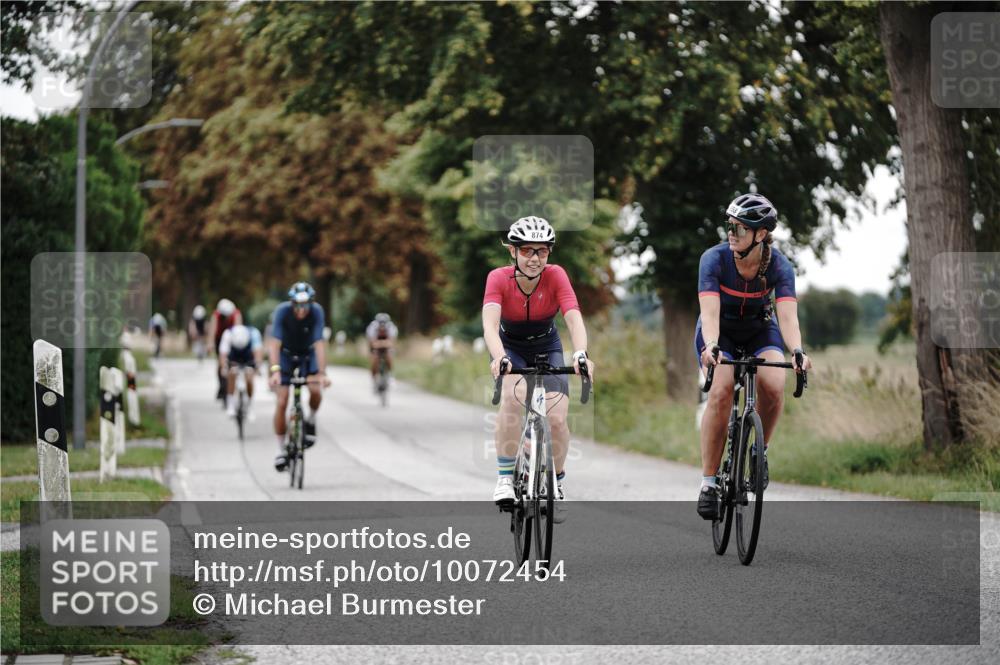 30.08.2026 - Elbe Triathlon Hamburg Michael Burmester http://msf.ph/oto/10072454 30.08.2026 10:16:15 Radfahren 409, 671, 726, 790, 863, 874, 958 meine-sportfotos.de
