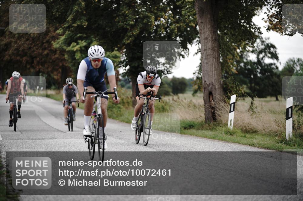 30.08.2026 - Elbe Triathlon Hamburg Michael Burmester http://msf.ph/oto/10072461 30.08.2026 10:16:19 Radfahren 409, 548, 671, 726, 790, 863 meine-sportfotos.de