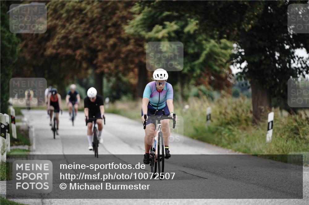 30.08.2026 - Elbe Triathlon Hamburg Michael Burmester http://msf.ph/oto/10072507 30.08.2026 10:17:09 Radfahren 546, 802, 826, 866, 947 meine-sportfotos.de