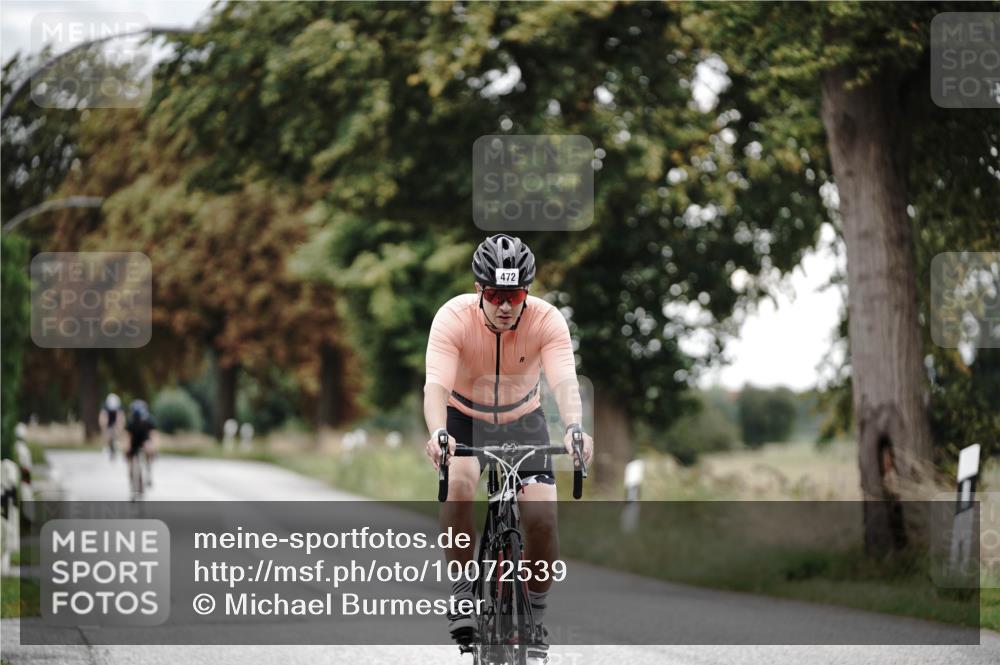 30.08.2026 - Elbe Triathlon Hamburg Michael Burmester http://msf.ph/oto/10072539 30.08.2026 10:17:35 Radfahren 472, 598, 651, 704 meine-sportfotos.de