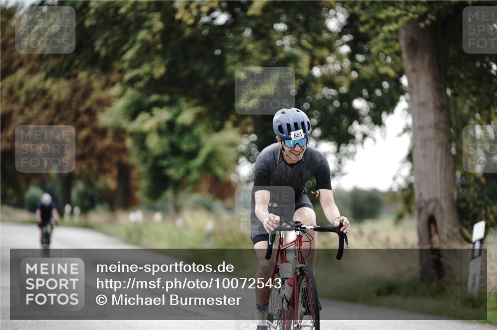 30.08.2026 - Elbe Triathlon Hamburg Michael Burmester http://msf.ph/oto/10072543 30.08.2026 10:17:40 Radfahren 651, 697 meine-sportfotos.de