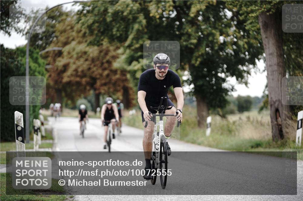 30.08.2026 - Elbe Triathlon Hamburg Michael Burmester http://msf.ph/oto/10072555 30.08.2026 10:18:15 Radfahren 475, 608, 640, 831, 864 meine-sportfotos.de