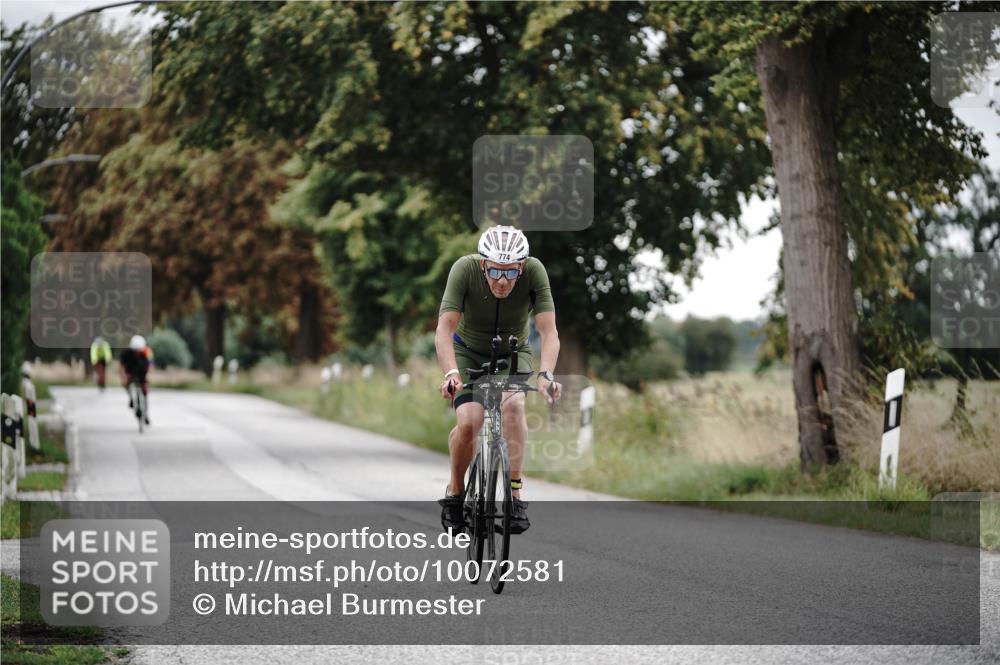 30.08.2026 - Elbe Triathlon Hamburg Michael Burmester http://msf.ph/oto/10072581 30.08.2026 10:18:33 Radfahren 556, 571, 618, 702, 774 meine-sportfotos.de
