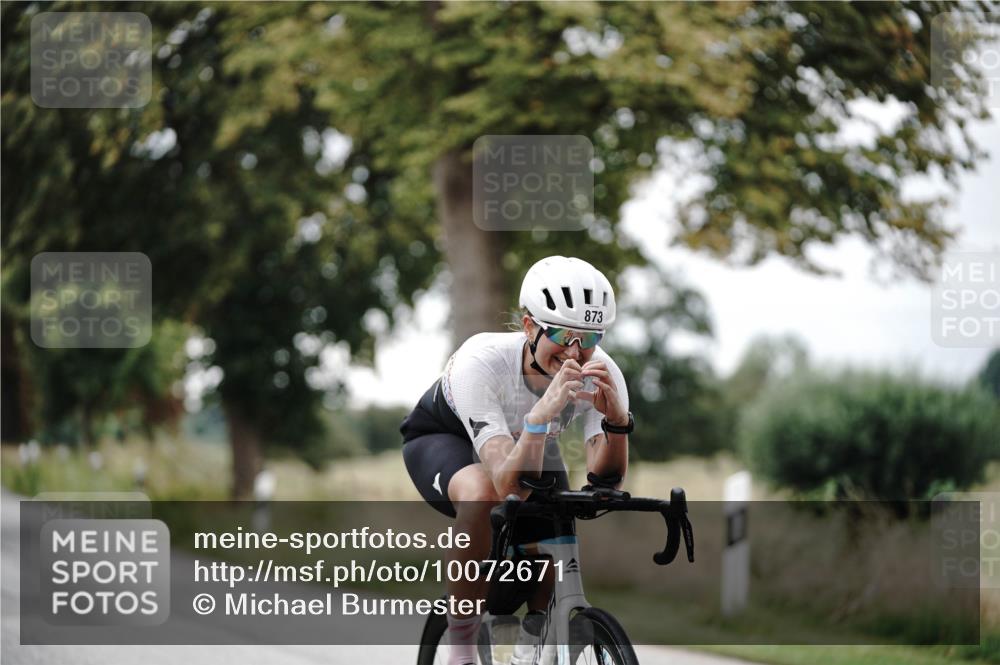 30.08.2026 - Elbe Triathlon Hamburg Michael Burmester http://msf.ph/oto/10072671 30.08.2026 10:20:30 Radfahren 659, 798, 862, 873 meine-sportfotos.de