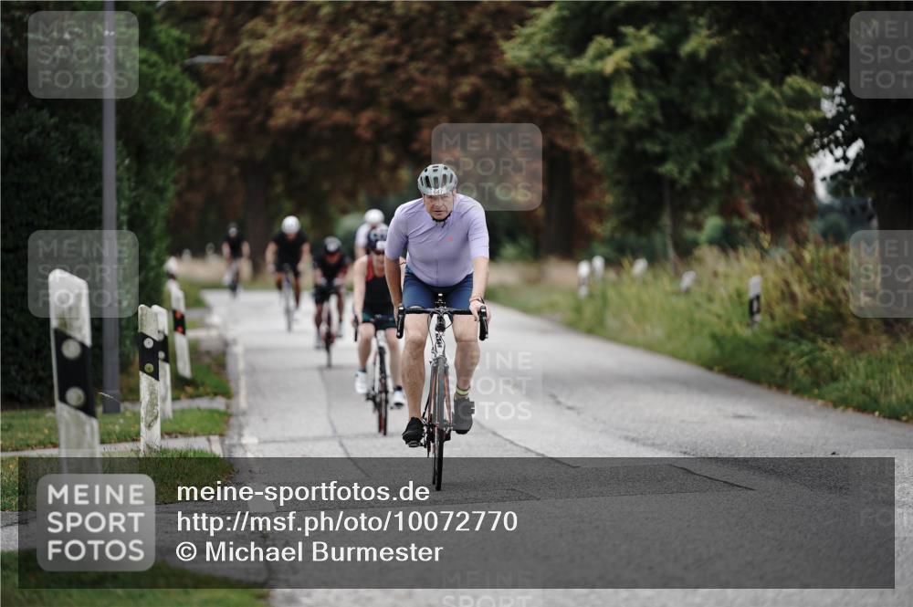 30.08.2026 - Elbe Triathlon Hamburg Michael Burmester http://msf.ph/oto/10072770 30.08.2026 10:22:50 Radfahren 687, 715, 721, 794, 952 meine-sportfotos.de