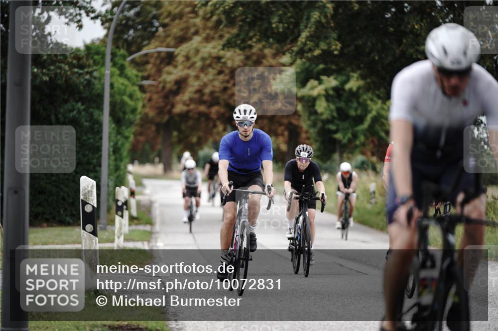30.08.2026 - Elbe Triathlon Hamburg Michael Burmester http://msf.ph/oto/10072831 30.08.2026 10:24:07 Radfahren 435, 602, 735, 775, 793, 814, 822, 905, 914, 941 meine-sportfotos.de