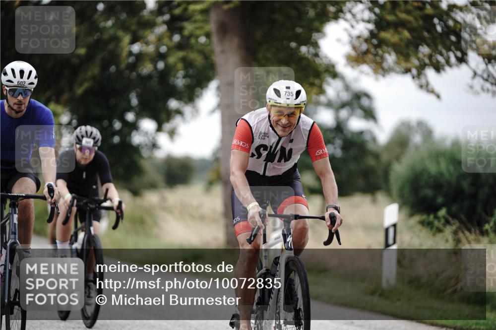 30.08.2026 - Elbe Triathlon Hamburg Michael Burmester http://msf.ph/oto/10072835 30.08.2026 10:24:08 Radfahren 435, 602, 735, 775, 793, 814, 822, 905, 914, 941 meine-sportfotos.de