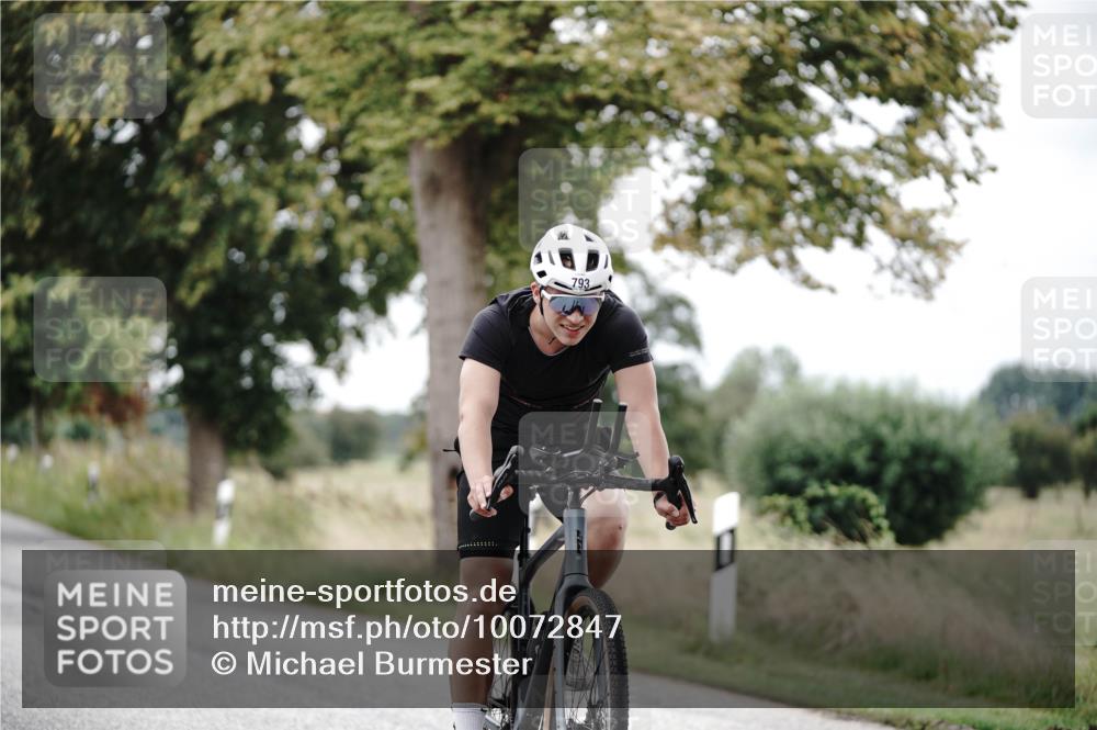 30.08.2026 - Elbe Triathlon Hamburg Michael Burmester http://msf.ph/oto/10072847 30.08.2026 10:24:13 Radfahren 793, 814, 822, 936, 941 meine-sportfotos.de