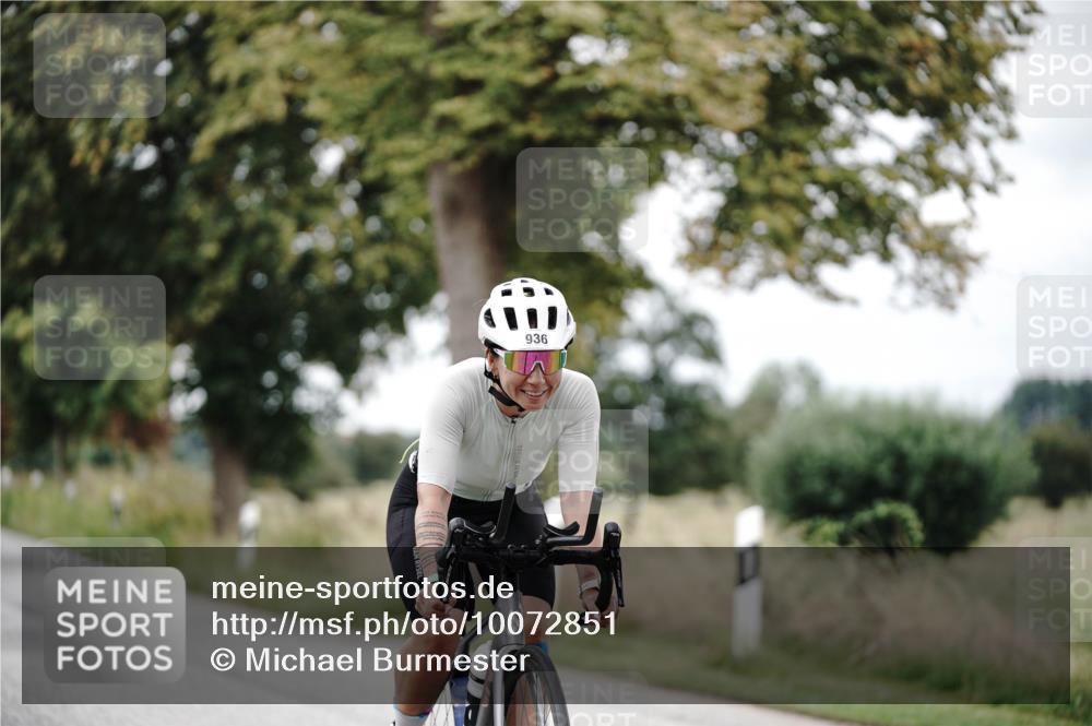 30.08.2026 - Elbe Triathlon Hamburg Michael Burmester http://msf.ph/oto/10072851 30.08.2026 10:24:17 Radfahren 936 meine-sportfotos.de