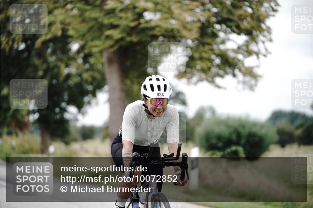 30.08.2026 - Elbe Triathlon Hamburg Michael Burmester http://msf.ph/oto/10072852 30.08.2026 10:24:17 Radfahren 936 meine-sportfotos.de