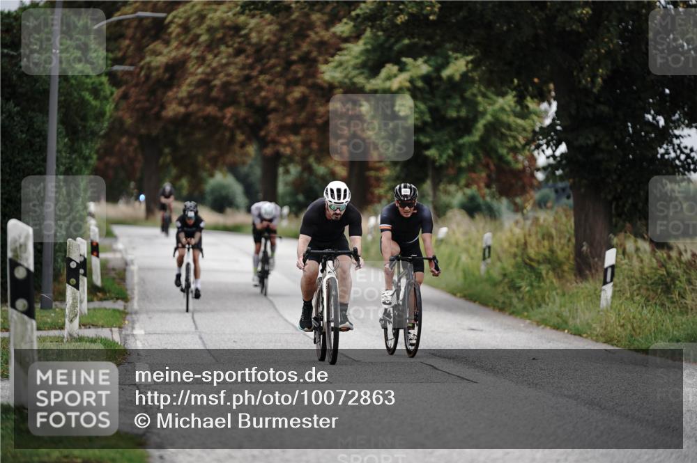 30.08.2026 - Elbe Triathlon Hamburg Michael Burmester http://msf.ph/oto/10072863 30.08.2026 10:24:37 Radfahren 629, 904, 967, 1067, 1116 meine-sportfotos.de
