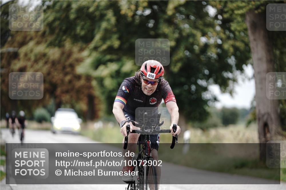 30.08.2026 - Elbe Triathlon Hamburg Michael Burmester http://msf.ph/oto/10072902 30.08.2026 10:25:25 Radfahren 696, 946 meine-sportfotos.de