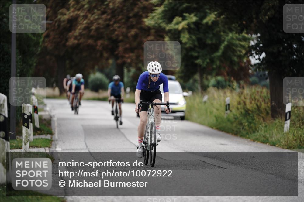 30.08.2026 - Elbe Triathlon Hamburg Michael Burmester http://msf.ph/oto/10072922 30.08.2026 10:26:01 Radfahren 709, 736, 876, 961 meine-sportfotos.de