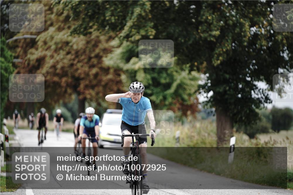 30.08.2026 - Elbe Triathlon Hamburg Michael Burmester http://msf.ph/oto/10072925 30.08.2026 10:26:05 Radfahren 680, 709, 736, 876, 933, 961 meine-sportfotos.de