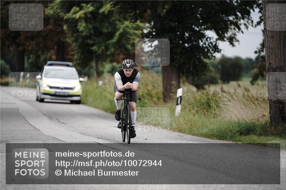30.08.2026 - Elbe Triathlon Hamburg Michael Burmester http://msf.ph/oto/10072944 30.08.2026 10:26:17 Radfahren 578, 792 meine-sportfotos.de