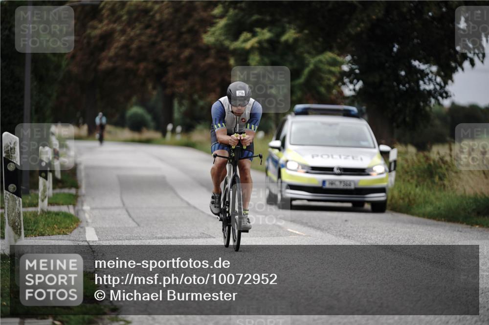 30.08.2026 - Elbe Triathlon Hamburg Michael Burmester http://msf.ph/oto/10072952 30.08.2026 10:26:29 Radfahren 716, 906 meine-sportfotos.de