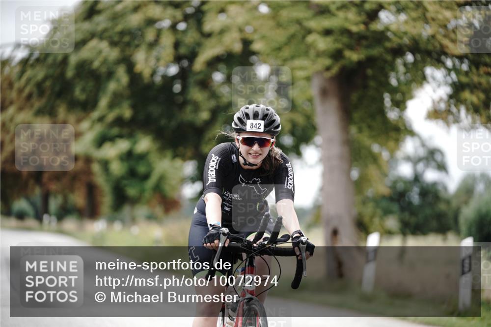 30.08.2026 - Elbe Triathlon Hamburg Michael Burmester http://msf.ph/oto/10072974 30.08.2026 10:27:02 Radfahren 811, 842 meine-sportfotos.de