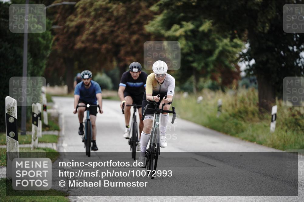 30.08.2026 - Elbe Triathlon Hamburg Michael Burmester http://msf.ph/oto/10072993 30.08.2026 10:27:32 Radfahren 514, 749, 828, 927 meine-sportfotos.de
