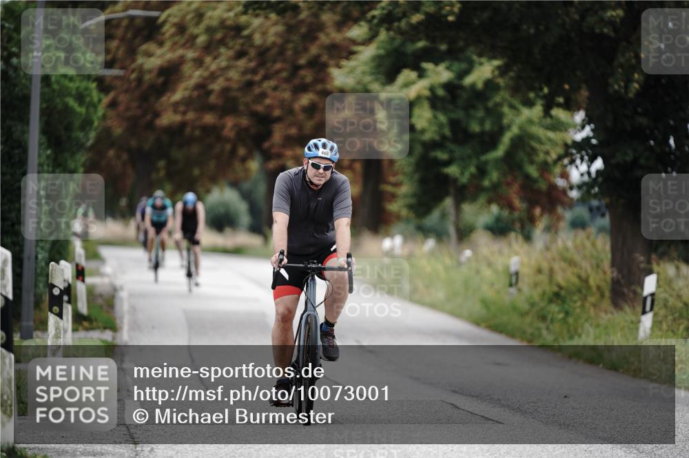 30.08.2026 - Elbe Triathlon Hamburg Michael Burmester http://msf.ph/oto/10073001 30.08.2026 10:27:43 Radfahren 468, 690, 713, 859 meine-sportfotos.de