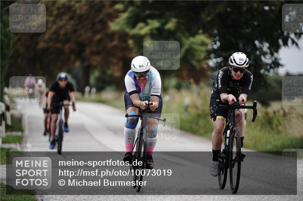 30.08.2026 - Elbe Triathlon Hamburg Michael Burmester http://msf.ph/oto/10073019 30.08.2026 10:27:59 Radfahren 920, 950, 969, 1045 meine-sportfotos.de