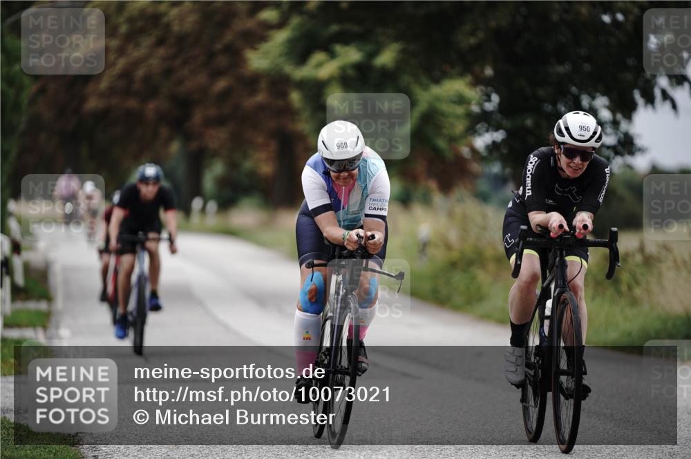 30.08.2026 - Elbe Triathlon Hamburg Michael Burmester http://msf.ph/oto/10073021 30.08.2026 10:27:59 Radfahren 920, 950, 969, 1045 meine-sportfotos.de