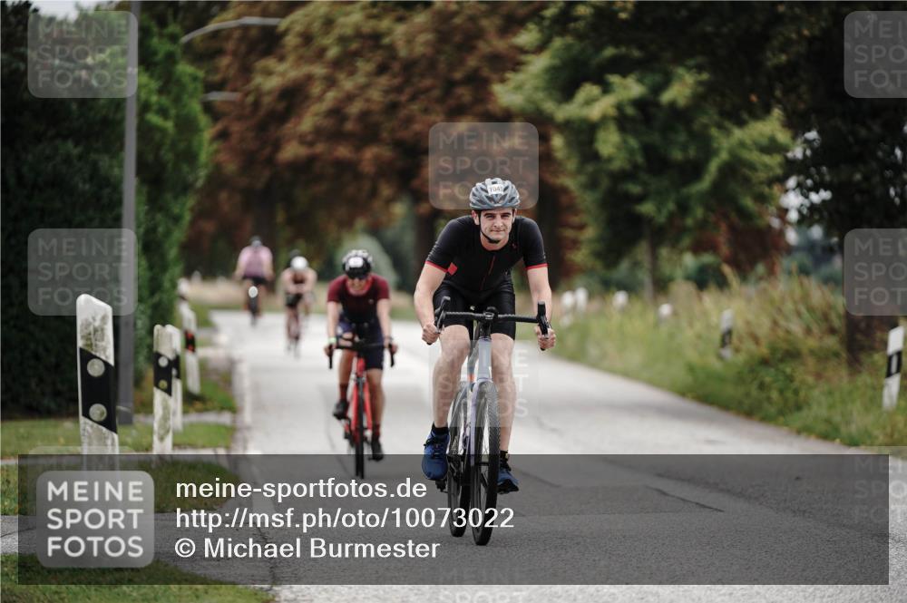 30.08.2026 - Elbe Triathlon Hamburg Michael Burmester http://msf.ph/oto/10073022 30.08.2026 10:28:00 Radfahren 920, 950, 969, 1045, 1898 meine-sportfotos.de