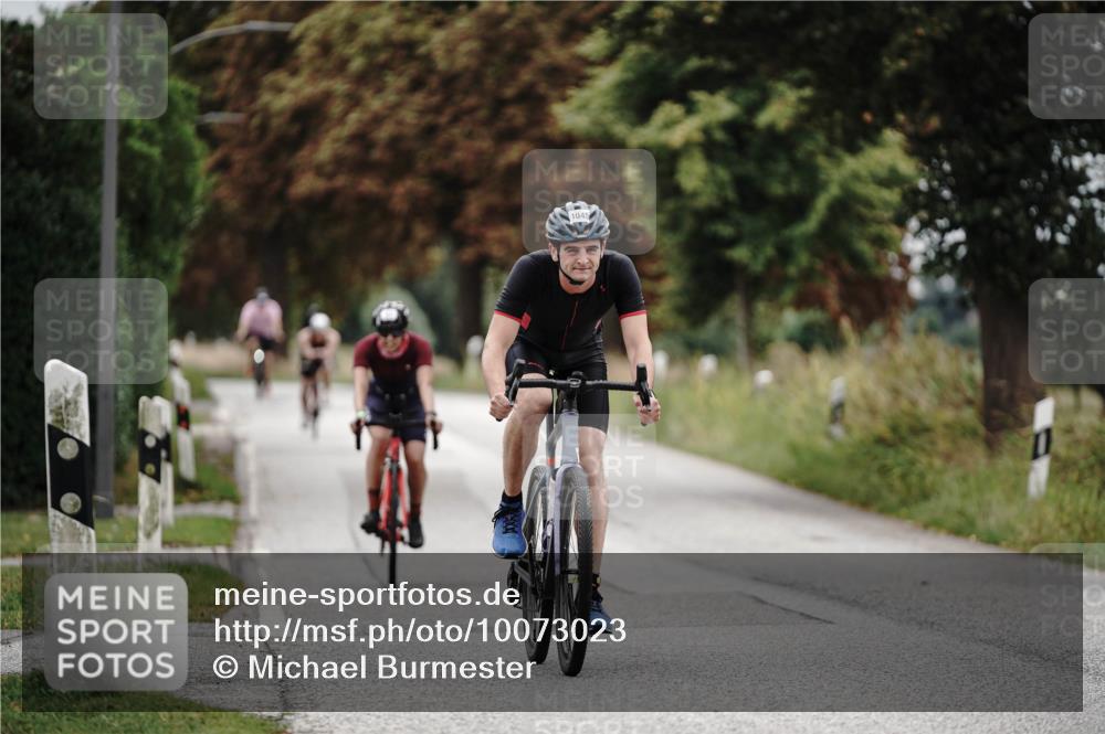 30.08.2026 - Elbe Triathlon Hamburg Michael Burmester http://msf.ph/oto/10073023 30.08.2026 10:28:01 Radfahren 920, 950, 969, 1045, 1898 meine-sportfotos.de