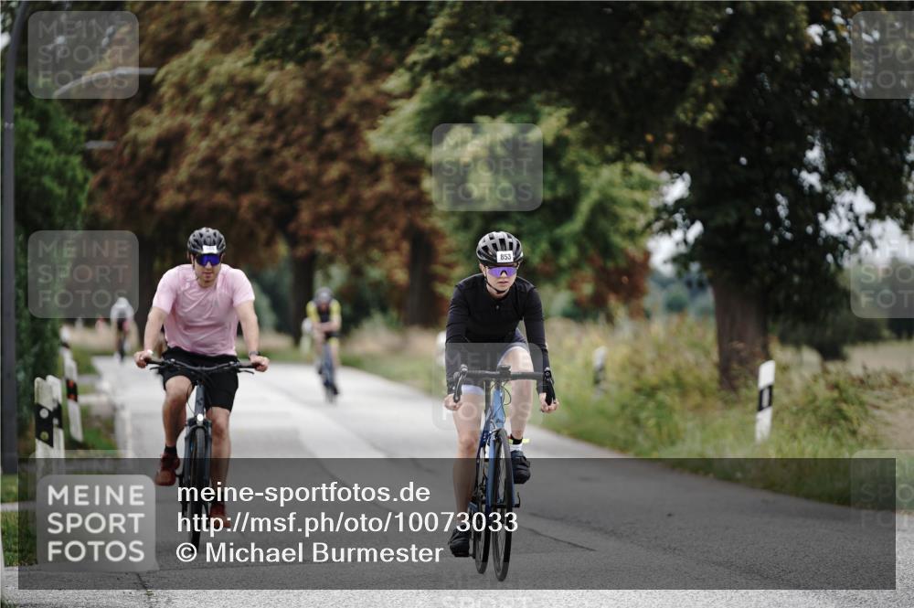 30.08.2026 - Elbe Triathlon Hamburg Michael Burmester http://msf.ph/oto/10073033 30.08.2026 10:28:10 Radfahren 509, 853, 1260, 1898 meine-sportfotos.de