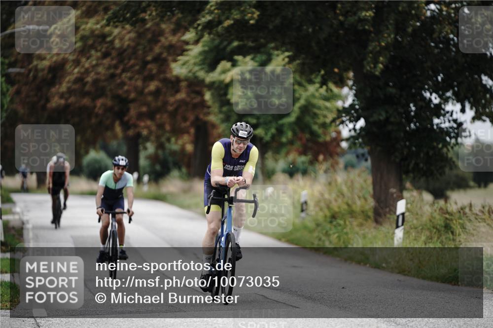 30.08.2026 - Elbe Triathlon Hamburg Michael Burmester http://msf.ph/oto/10073035 30.08.2026 10:28:15 Radfahren 509, 570, 757, 1260 meine-sportfotos.de