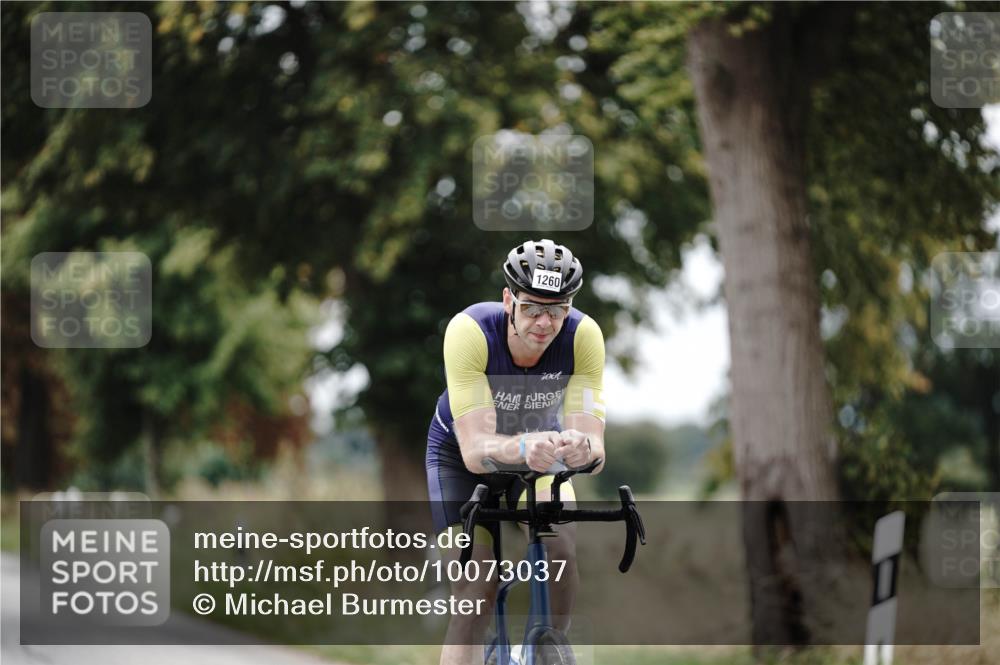 30.08.2026 - Elbe Triathlon Hamburg Michael Burmester http://msf.ph/oto/10073037 30.08.2026 10:28:16 Radfahren 570, 742, 757, 1260 meine-sportfotos.de