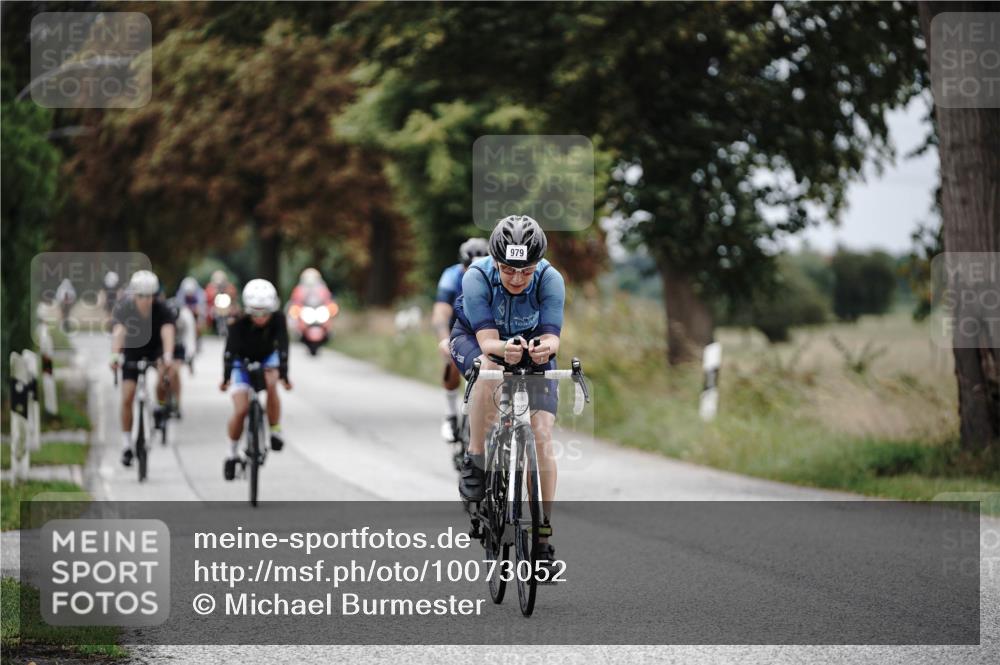30.08.2026 - Elbe Triathlon Hamburg Michael Burmester http://msf.ph/oto/10073052 30.08.2026 10:28:30 Radfahren 395, 714, 789, 854, 896, 979 meine-sportfotos.de