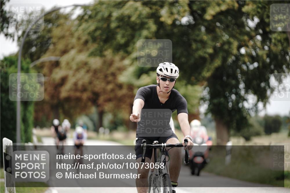 30.08.2026 - Elbe Triathlon Hamburg Michael Burmester http://msf.ph/oto/10073058 30.08.2026 10:28:34 Radfahren 395, 714, 789, 843, 854, 865, 896, 1032 meine-sportfotos.de