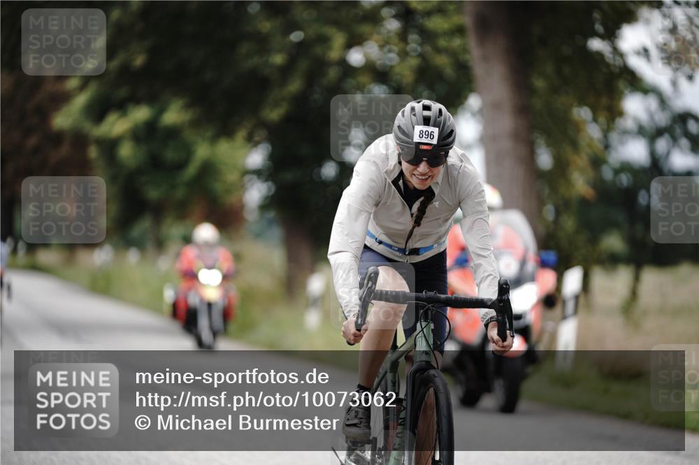 30.08.2026 - Elbe Triathlon Hamburg Michael Burmester http://msf.ph/oto/10073062 30.08.2026 10:28:35 Radfahren 395, 789, 843, 854, 865, 896, 1032, 1085 meine-sportfotos.de
