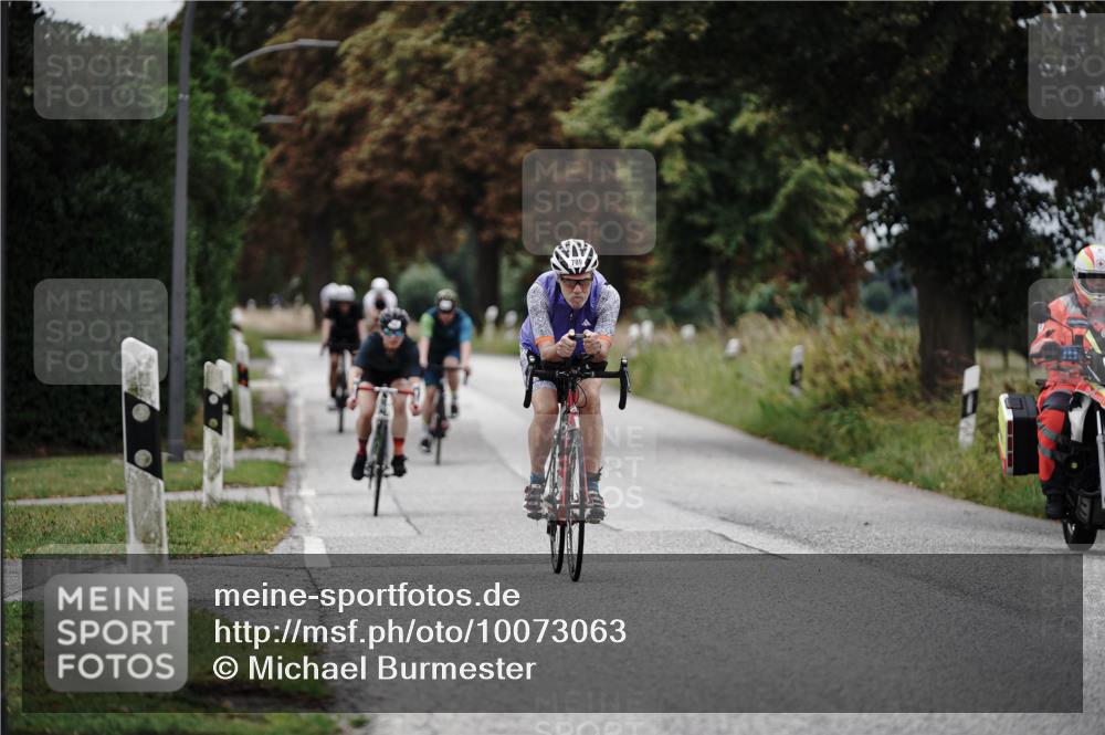 30.08.2026 - Elbe Triathlon Hamburg Michael Burmester http://msf.ph/oto/10073063 30.08.2026 10:28:36 Radfahren 395, 789, 843, 865, 896, 1032, 1085 meine-sportfotos.de
