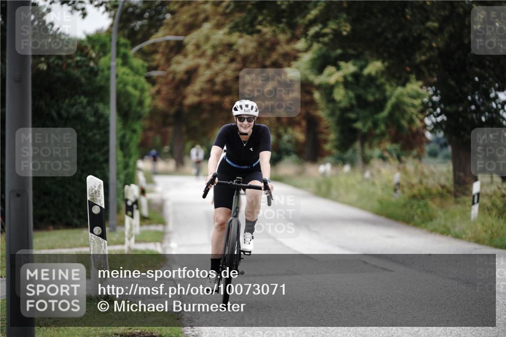 30.08.2026 - Elbe Triathlon Hamburg Michael Burmester http://msf.ph/oto/10073071 30.08.2026 10:28:41 Radfahren 843, 865, 1024, 1032, 1085 meine-sportfotos.de
