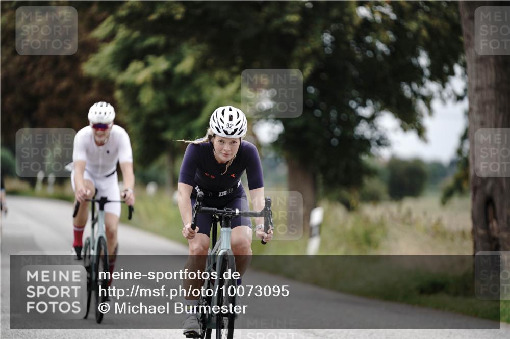 30.08.2026 - Elbe Triathlon Hamburg Michael Burmester http://msf.ph/oto/10073095 30.08.2026 10:29:09 Radfahren 858, 923, 1052 meine-sportfotos.de