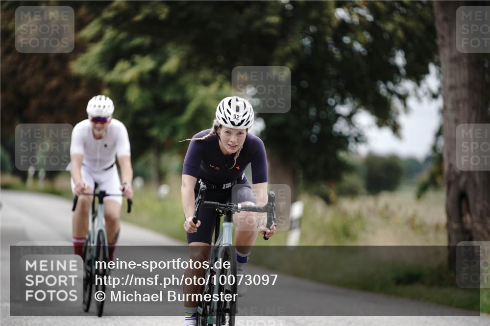 30.08.2026 - Elbe Triathlon Hamburg Michael Burmester http://msf.ph/oto/10073097 30.08.2026 10:29:09 Radfahren 858, 923, 1052 meine-sportfotos.de