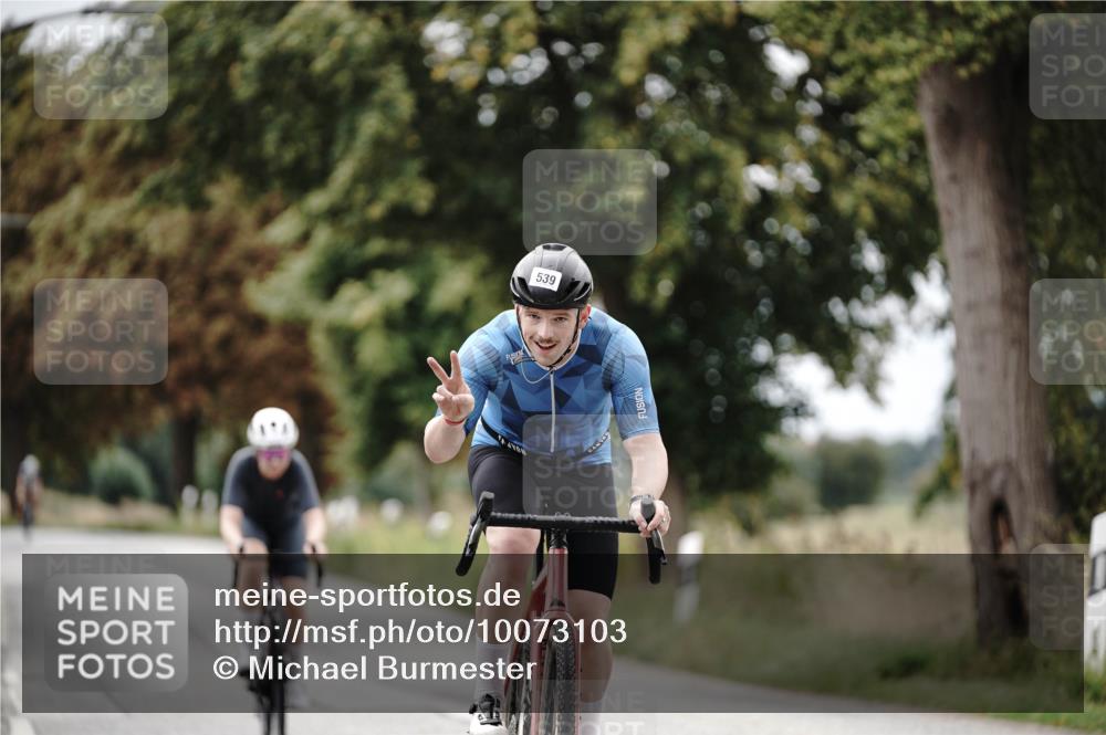 30.08.2026 - Elbe Triathlon Hamburg Michael Burmester http://msf.ph/oto/10073103 30.08.2026 10:29:18 Radfahren 539, 799 meine-sportfotos.de