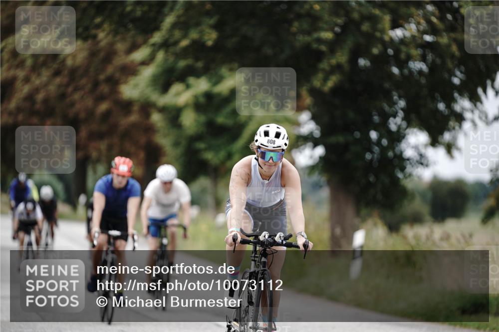 30.08.2026 - Elbe Triathlon Hamburg Michael Burmester http://msf.ph/oto/10073112 30.08.2026 10:29:35 Radfahren 808, 840, 881, 886, 887, 990, 994 meine-sportfotos.de