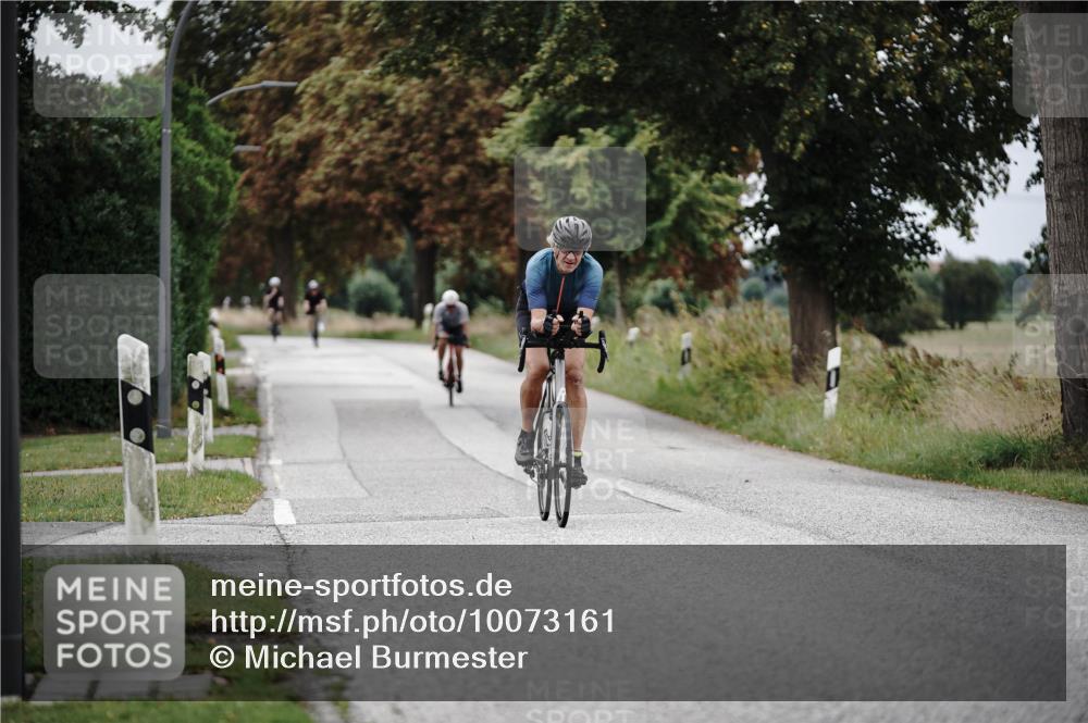 30.08.2026 - Elbe Triathlon Hamburg Michael Burmester http://msf.ph/oto/10073161 30.08.2026 10:30:06 Radfahren 768, 918, 1098 meine-sportfotos.de