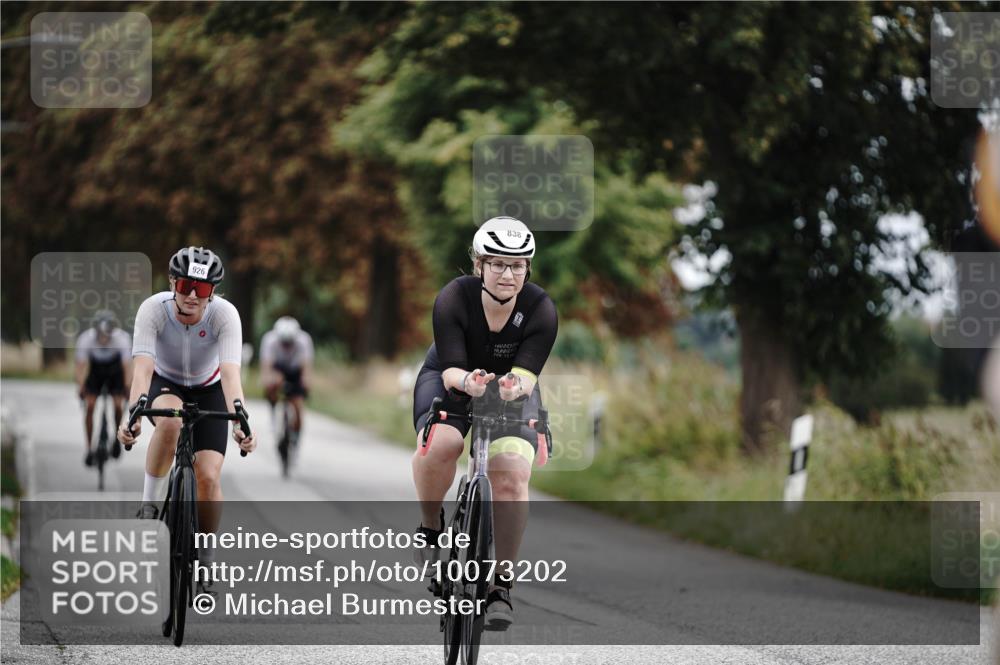 30.08.2026 - Elbe Triathlon Hamburg Michael Burmester http://msf.ph/oto/10073202 30.08.2026 10:30:43 Radfahren 604, 780, 838, 926, 1037, 1061 meine-sportfotos.de