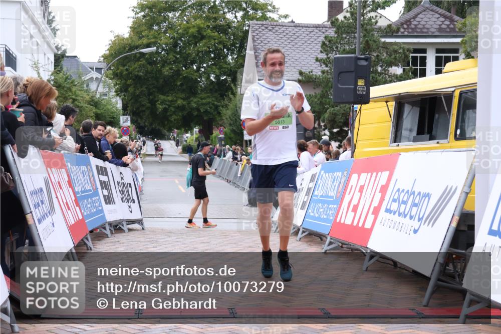 30.08.2026 - Blankeneser Heldenlauf Lena Gebhardt http://msf.ph/oto/10073279 30.08.2026 10:17:58 Ziel 5602, 5813 meine-sportfotos.de