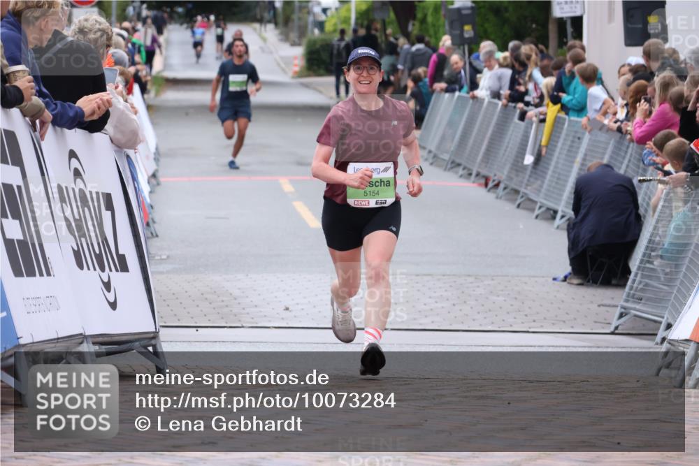 30.08.2026 - Blankeneser Heldenlauf Lena Gebhardt http://msf.ph/oto/10073284 30.08.2026 10:18:16 Ziel 5154 meine-sportfotos.de