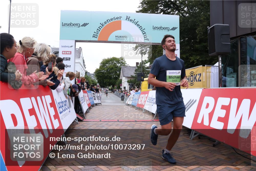 30.08.2026 - Blankeneser Heldenlauf Lena Gebhardt http://msf.ph/oto/10073297 30.08.2026 10:18:29 Ziel 5455 meine-sportfotos.de