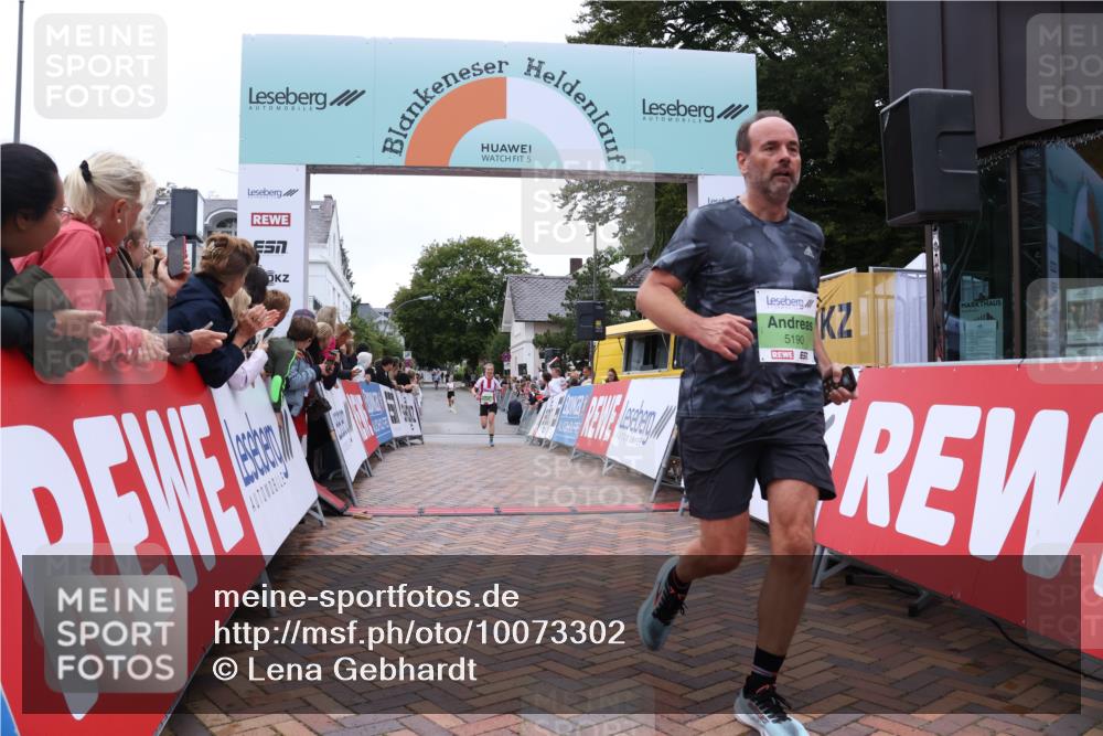 30.08.2026 - Blankeneser Heldenlauf Lena Gebhardt http://msf.ph/oto/10073302 30.08.2026 10:18:39 Ziel 5190, 5658 meine-sportfotos.de