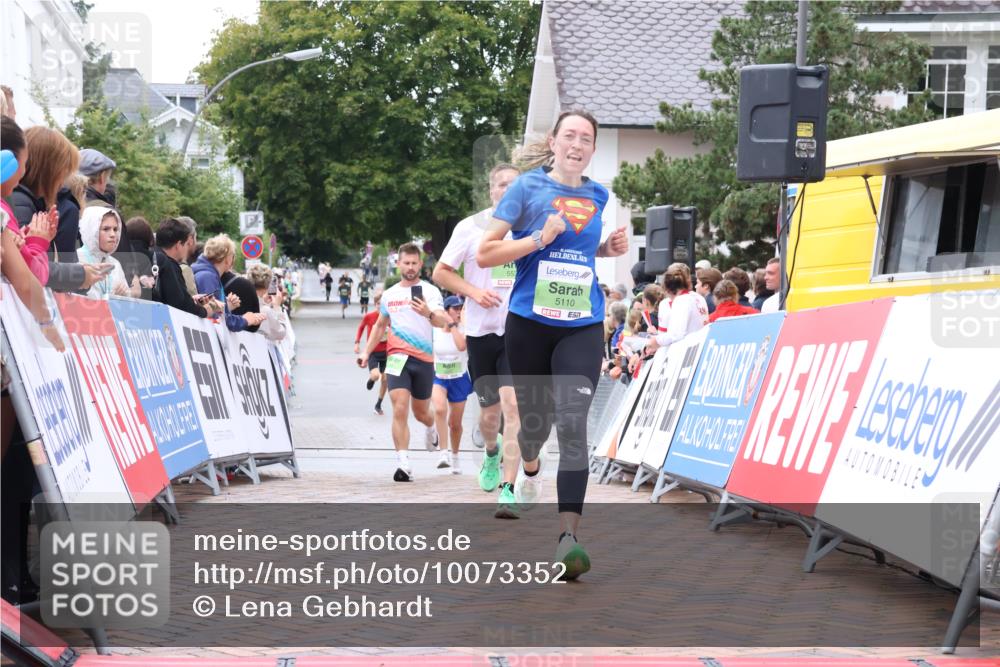 30.08.2026 - Blankeneser Heldenlauf Lena Gebhardt http://msf.ph/oto/10073352 30.08.2026 10:19:32 Ziel 5110, 5534, 5545, 5776 meine-sportfotos.de