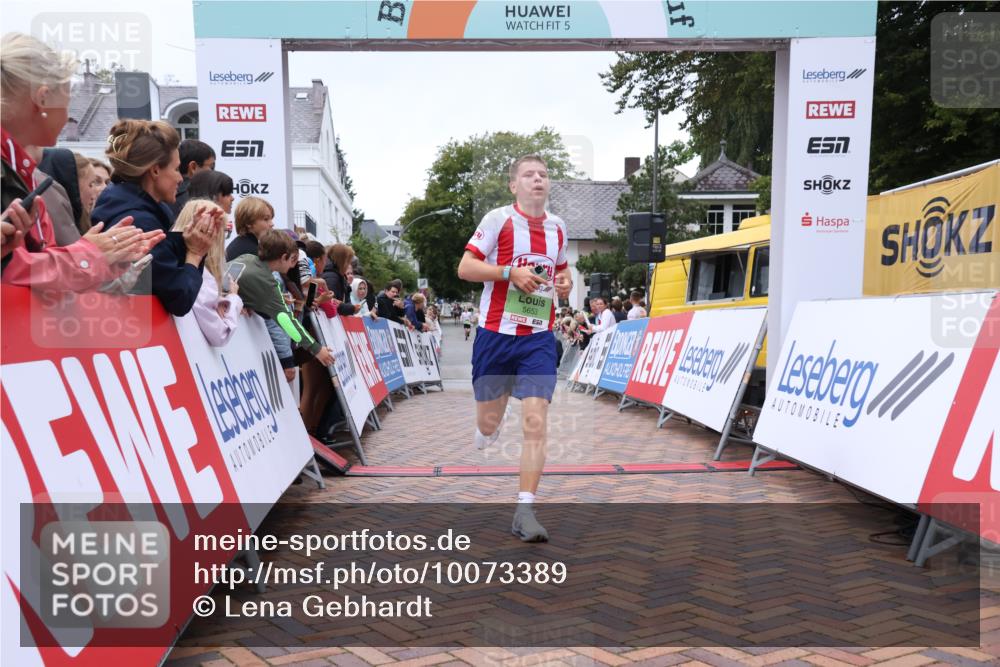 30.08.2026 - Blankeneser Heldenlauf Lena Gebhardt http://msf.ph/oto/10073389 30.08.2026 10:20:13 Ziel 5049, 5088, 5426, 5653 meine-sportfotos.de