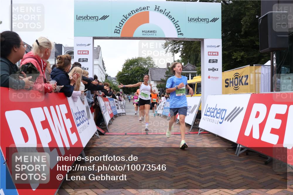 30.08.2026 - Blankeneser Heldenlauf Lena Gebhardt http://msf.ph/oto/10073546 30.08.2026 10:21:21 Ziel 5140, 5646, 5778, 5796, 5888 meine-sportfotos.de