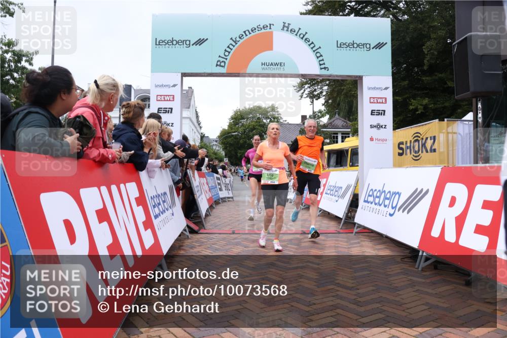 30.08.2026 - Blankeneser Heldenlauf Lena Gebhardt http://msf.ph/oto/10073568 30.08.2026 10:21:23 Ziel 5140, 5646, 5778, 5796, 5888 meine-sportfotos.de