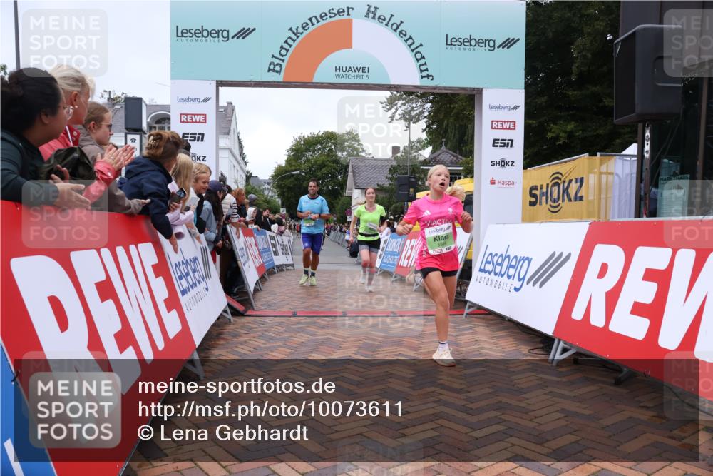 30.08.2026 - Blankeneser Heldenlauf Lena Gebhardt http://msf.ph/oto/10073611 30.08.2026 10:21:34 Ziel 5030, 5114, 5594 meine-sportfotos.de